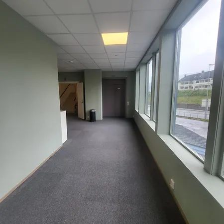 House 公寓式酒店 *