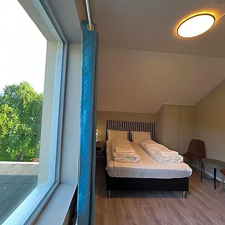 Aparthotel House