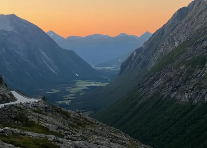 شقة فندقية House Åndalsnes