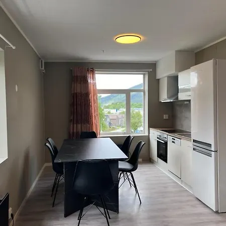 House Apartmanhotel Åndalsnes